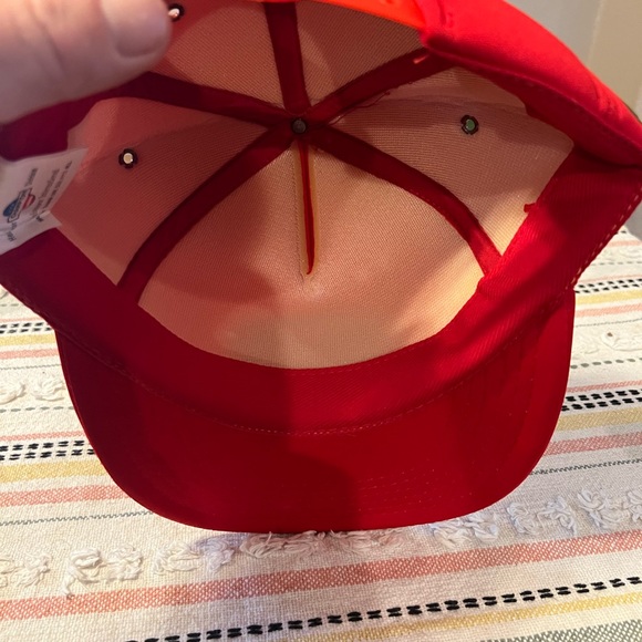 Hat - Picture 3 of 3